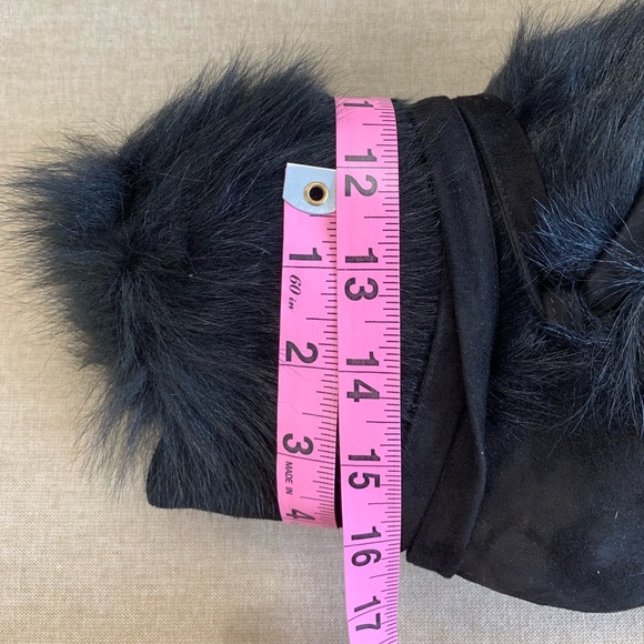 Gianvito Rossi Black Moritz Shearling Suede Boots - Picture 8 of 8